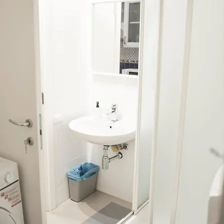 Apartment La Creuza Tra Caruggi Storici E Porto Antico Genoa